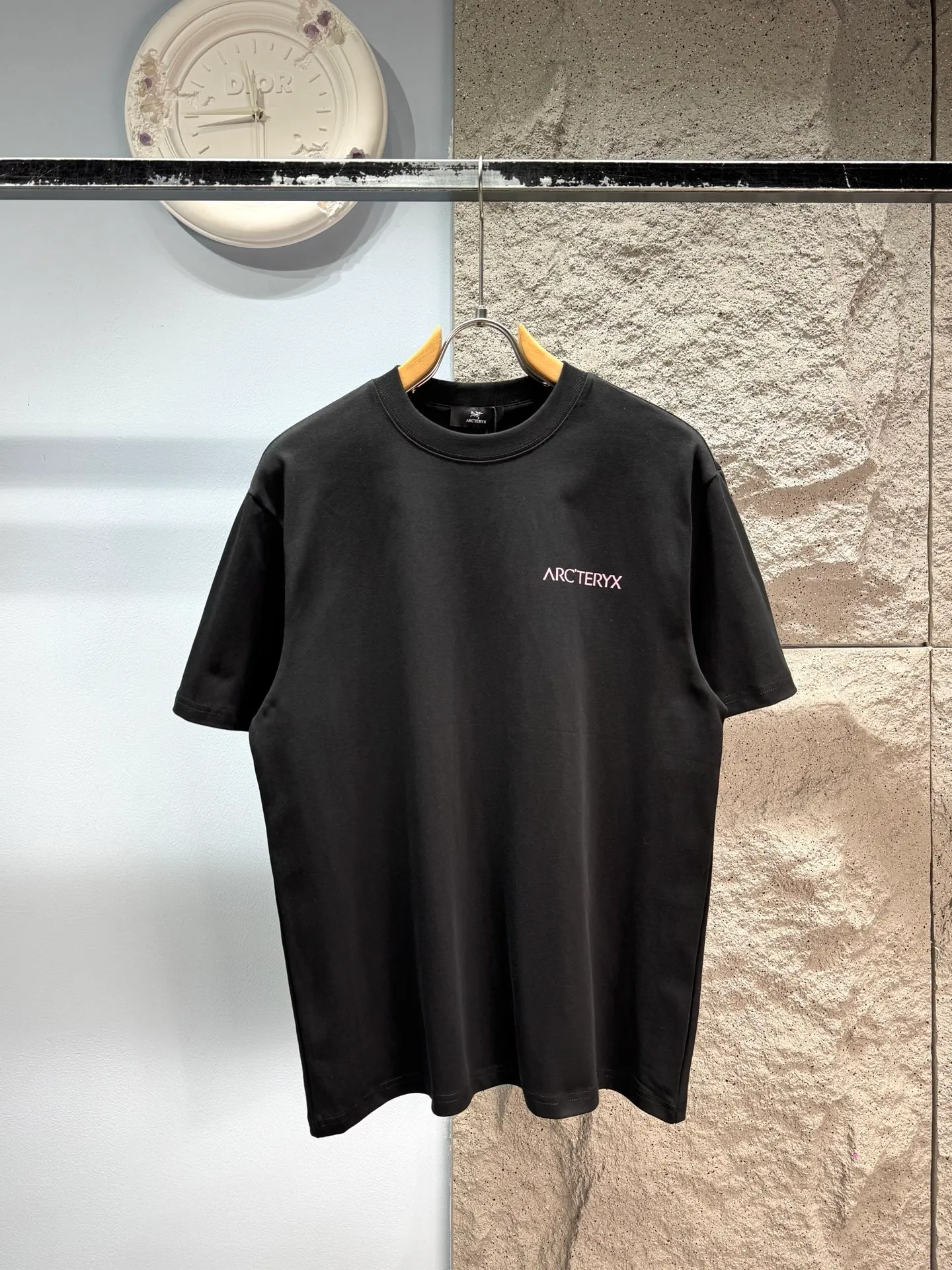 ARCTERYX* ‼️ T ® 🖤 g ， Breathable ， ， Pink ! ， ， cityboy， ! ， ， ， 。 ⚠️ ： ⚠️XYW 08 Same Style 𝐂𝐎𝐋𝐎𝐔𝐑：White Black 𝐒𝐈𝐙𝐄：S-XL